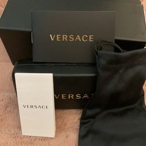 Versace Polarized Women’s Sunglasses EUC